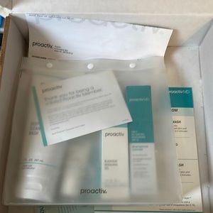 Proactiv moisturizer, blackhead dissolving and wash kit
